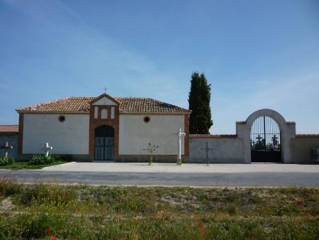 ermita y cementerio